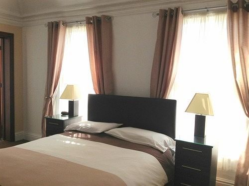 OYO Lord Nelson Hotel Telford Buitenkant foto