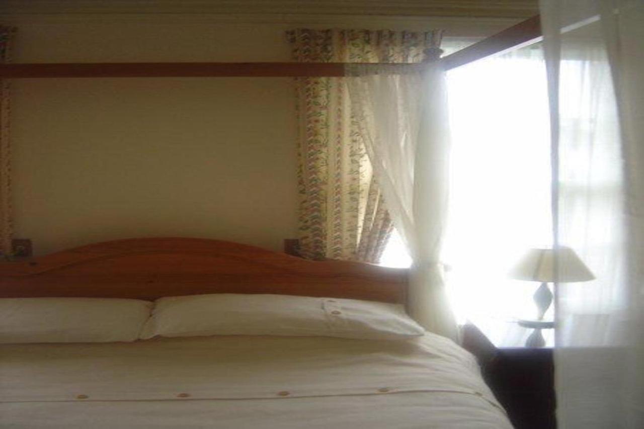 OYO Lord Nelson Hotel Telford Buitenkant foto
